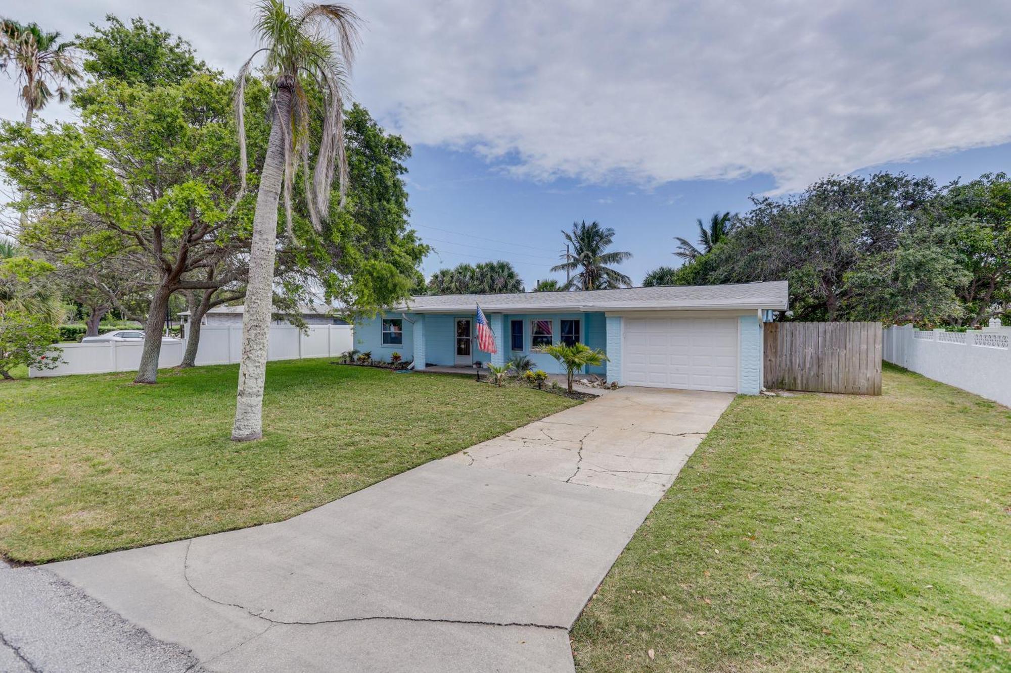 Pet-Friendly Cocoa Beach Home Walk To Beach! Exterior foto