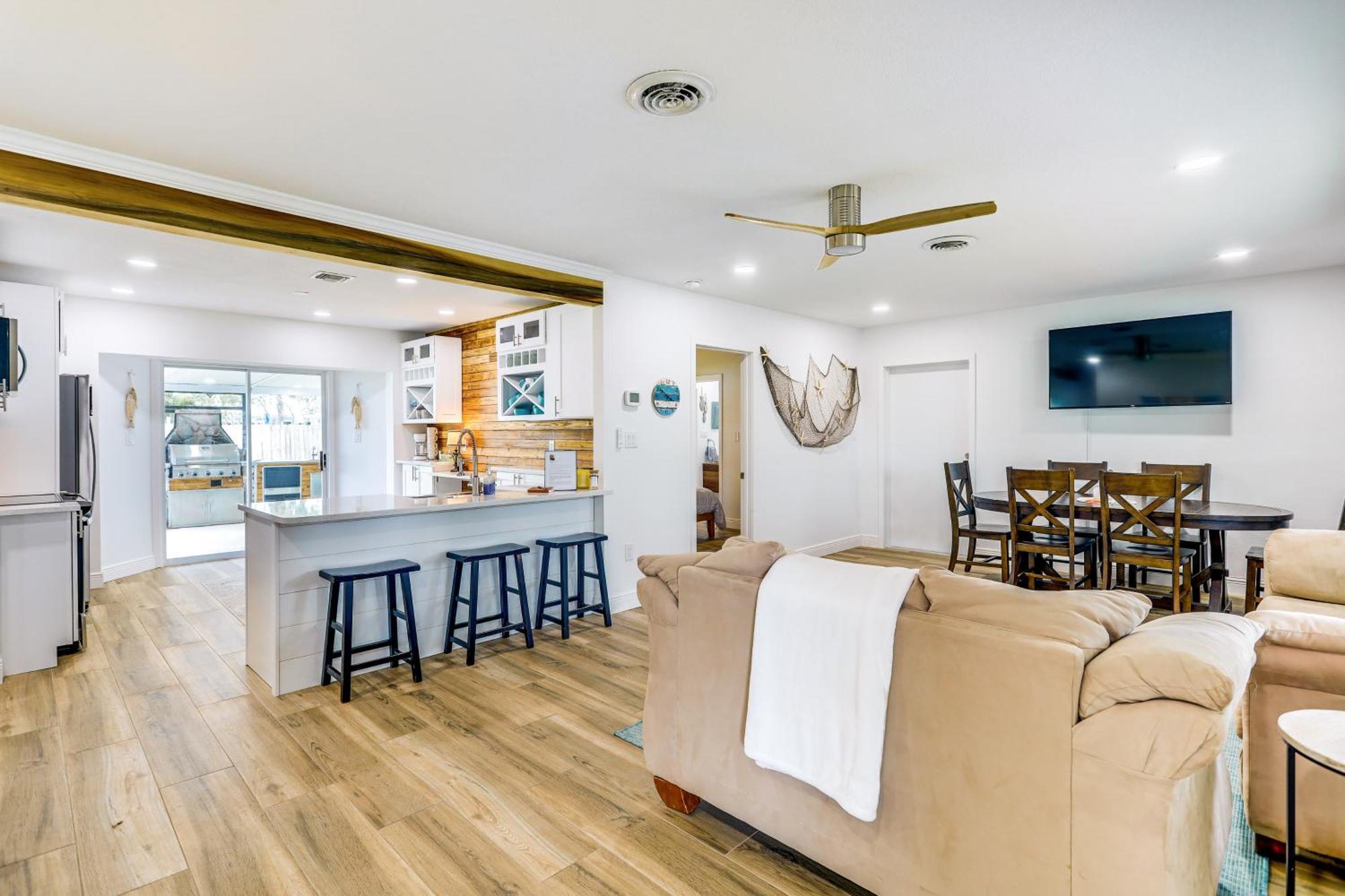 Pet-Friendly Cocoa Beach Home Walk To Beach! Exterior foto